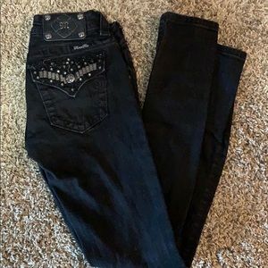 Black Skinny Jeans